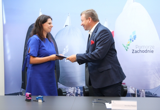 Podpisanie umów w ramach PO RYBY 2014-2020 i PROW 2014-2020.