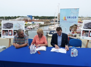 Średniowieczne tradycje warzelnicze, historia Reduty Morast czy znaleziska archeologiczne będą elementami całorocznej ścieżki edukacyjnej na Wyspie Solnej w Kołobrzegu.